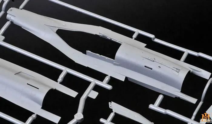 Сборная модель Tamiya - 1/72 Реактивный Самолёт Lockheed Martin F-16CJ W/FULL EQUIPMENT TAM60788 фото
