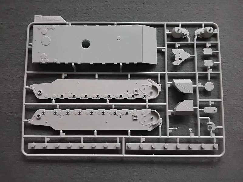 Сборная модель Meng - 1/35 Немецкий танк Panther Ausf. A TS-046 фото