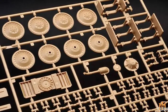 Сборная модель Meng - 1/35 Немецкий танк Panther Ausf.D TS-038 фото