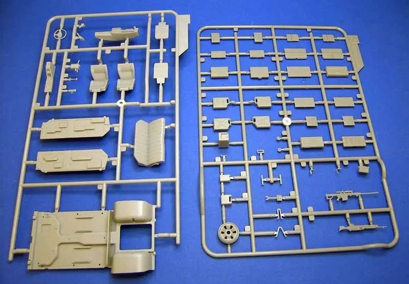 Сборная модель Meng - 1/35 Пикап с оборудованием VS-002 фото