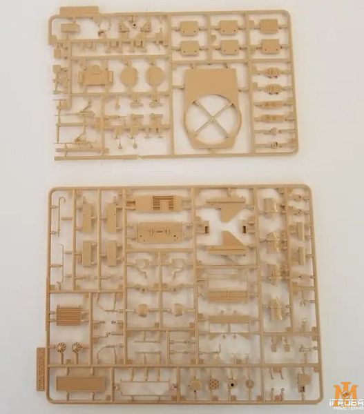 Сборная модель Tiger Model - 1/35 Французский бронеавтомобиль ERC-90 F1 Lynx TM4632 фото