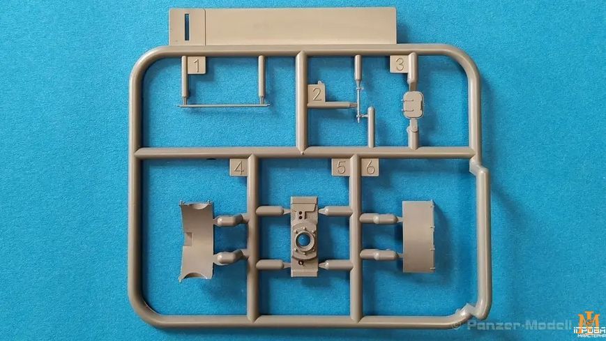 Збірна модель Border Model - 1/72 Танк TIGER I KURSK TK-7203 фото
