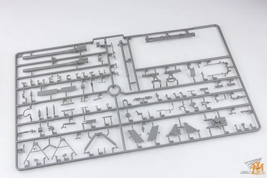 Збірна модель Border Model - 1/35 Танк Sd.Kfz.164 Nashorn BT-024 фото